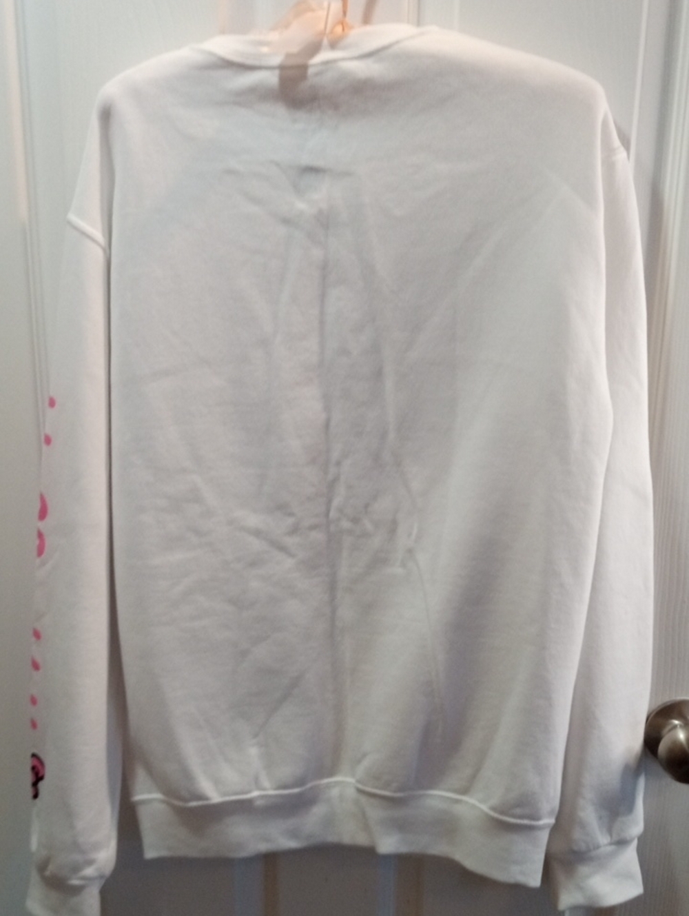 HELLO KITTY SANRIO SWEATSHIRT - Picture 5 of 6